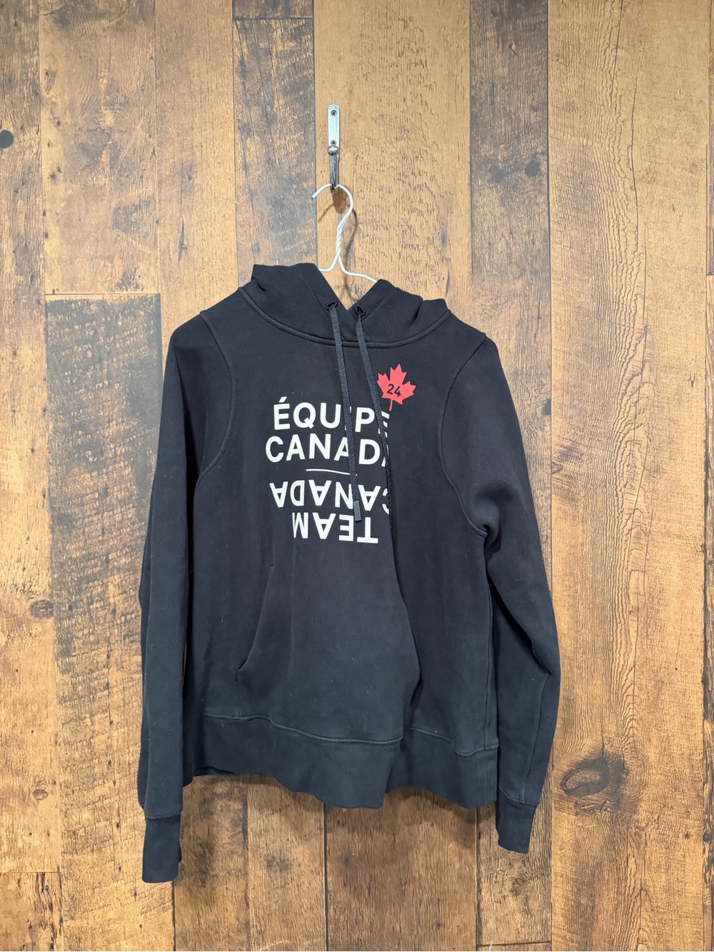 Lululemon team Canada pullover hoodie black size 10 EUC - Picture 2 of 5
